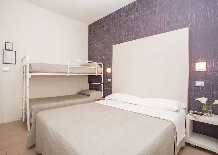 Color Mokambo Shore Family Hotel Cesenatico