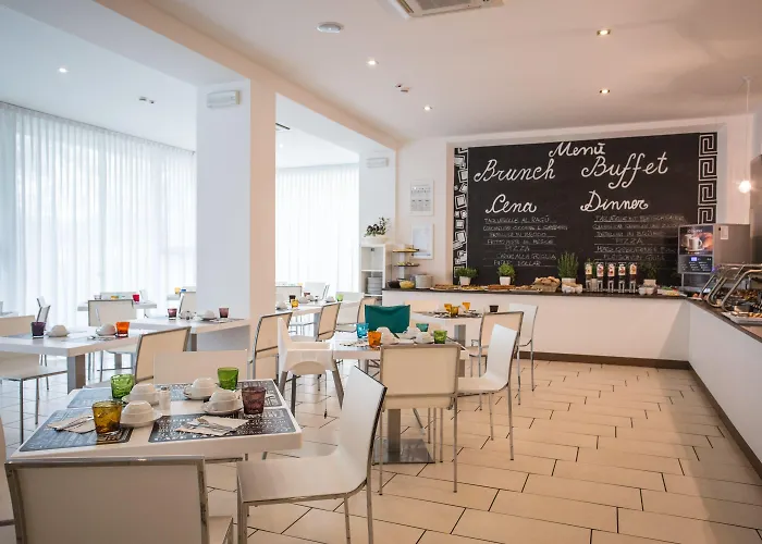 Color Mokambo Shore Family 3* Cesenatico