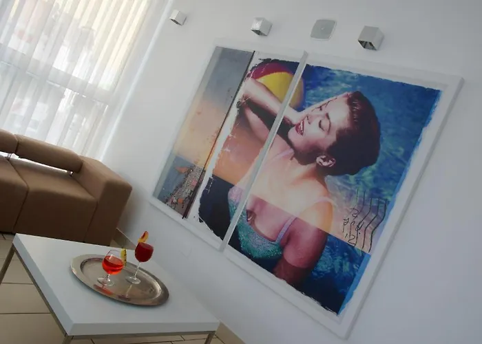 Color Mokambo Shore Family Hotel