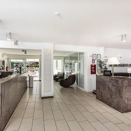 Color Mokambo Shore Family 3* Cesenatico