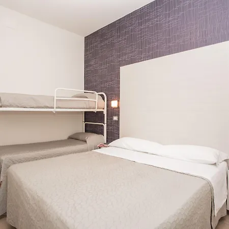 Color Mokambo Shore Family Hotel Cesenatico