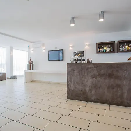 Color Mokambo Shore Family 3* Cesenatico