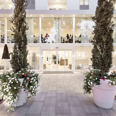 Color Mokambo Shore Family Ξενοδοχείο Cesenatico