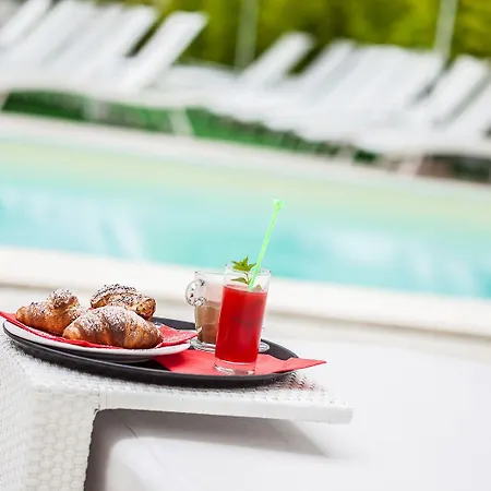 Ξενοδοχείο Color Mokambo Shore Family