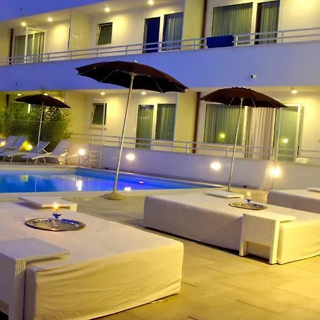 Ξενοδοχείο Color Mokambo Shore Family