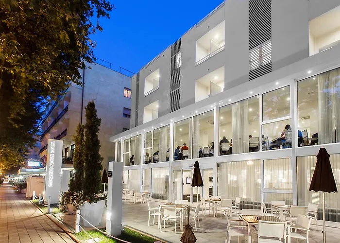 Hotel Color Mokambo Shore Family Cesenatico